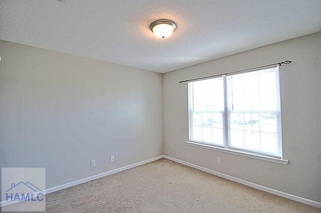 Building Photo - 1301 Windrow Dr