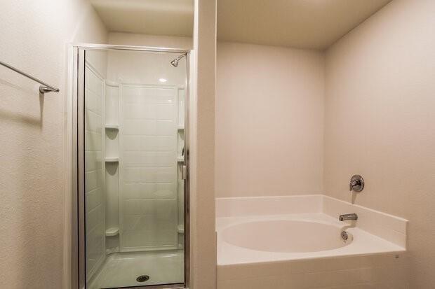 Building Photo - 25401 Cypress Bend Dr
