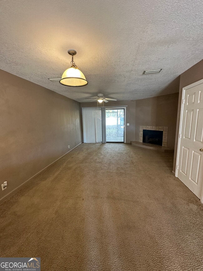 Building Photo - 126 Inlet Reach Cir