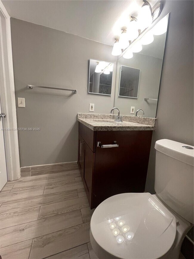 Building Photo - 5200 NW 31st Ave