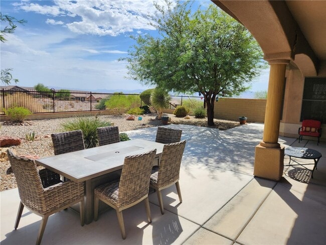 Building Photo - 2842 Fort Silver Dr