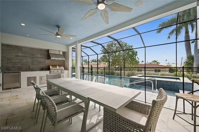Building Photo - 5758 Riverside Dr