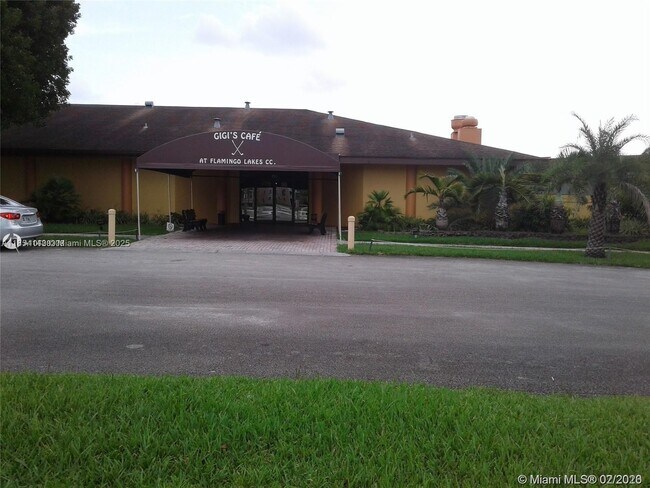 Building Photo - 701 SW 142nd Ave