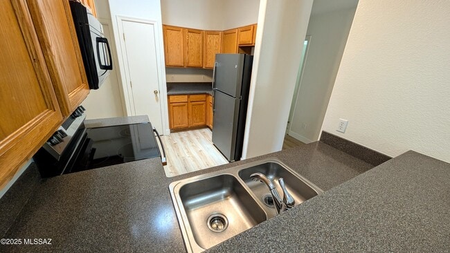 Building Photo - 13212 N Classic Overlook Ct