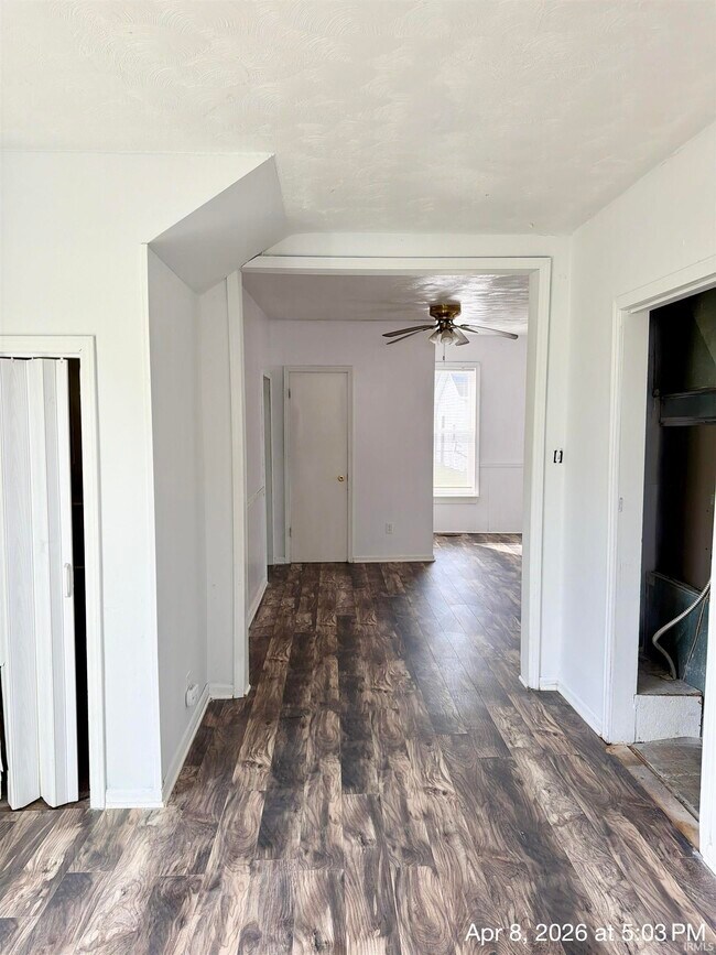 Building Photo - 131 W Lordeman St