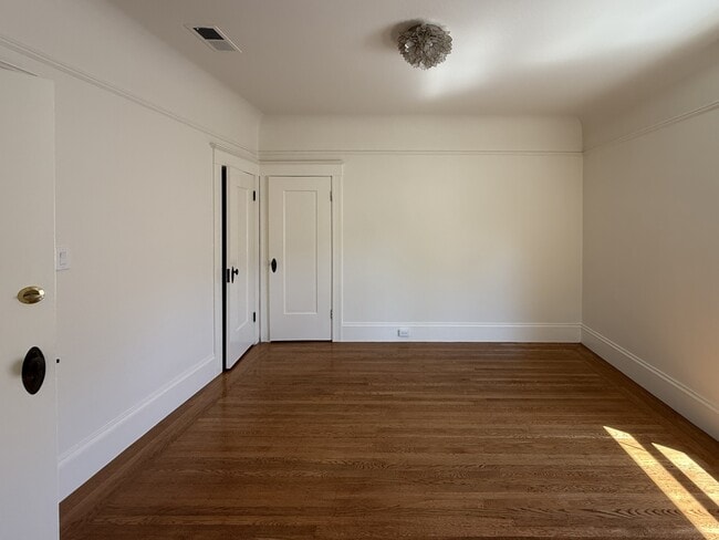 Building Photo - 4116 Adeline St