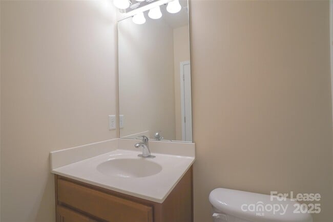 Building Photo - 11125 Cedar Walk Lane