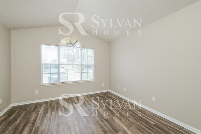 Building Photo - You are exactly where you ought to be!