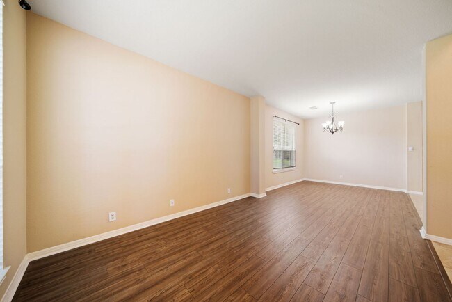 Building Photo - Executive Greenshire Living in Schertz, TX...