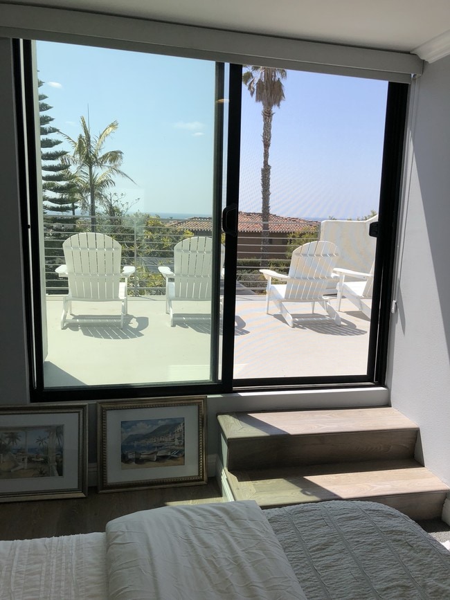 Building Photo - 736 Gould Ave