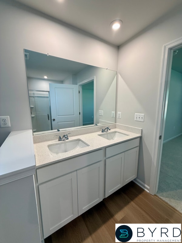 Building Photo - 421 Rivanna Hl Rd