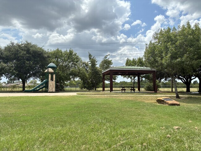 Building Photo - 10314 Autumn Harvest Dr