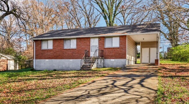 Building Photo - !!!!Fully Renovated 3 Bedroom Home in a Convenient Clarksville Location!!!!