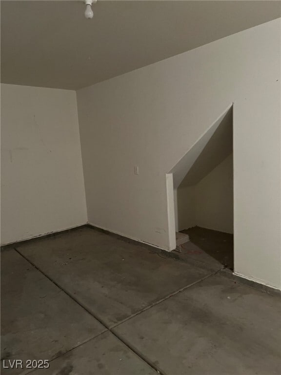 Building Photo - 6462 Abbey Door Ct