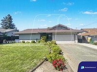 Building Photo - 108 Madora Pl
