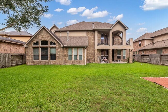 Building Photo - 10314 Radcliff Lake Dr