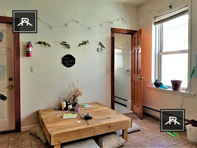 Building Photo - 3 bedroom in Brighton MA 02135
