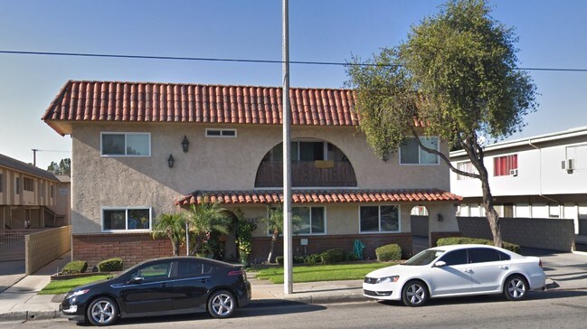 Primary Photo - 11605 Downey Ave