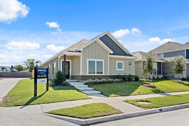 Building Photo - 1004 Camelia Grv Ct