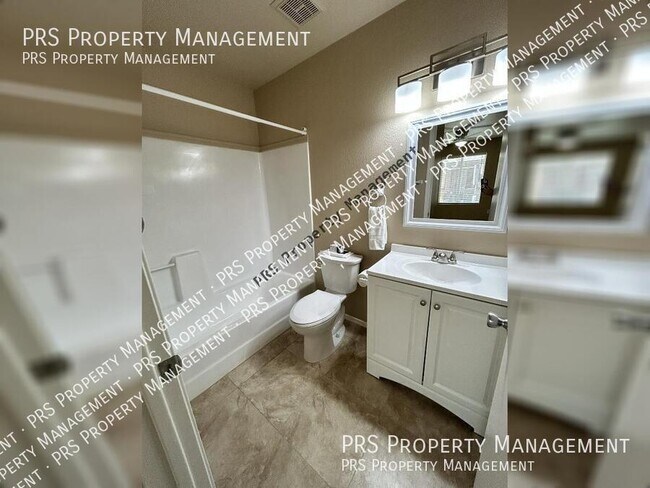 Building Photo - 551 S Lesueur-Unit 1