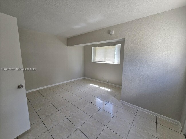 Building Photo - 2348 NW 15th St