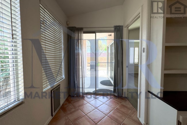 Building Photo - 3Bed/2Bath House at Arrowhead Lakes! $199 MOVE-IN SPECIAL! Ready for Immediate Move-In!