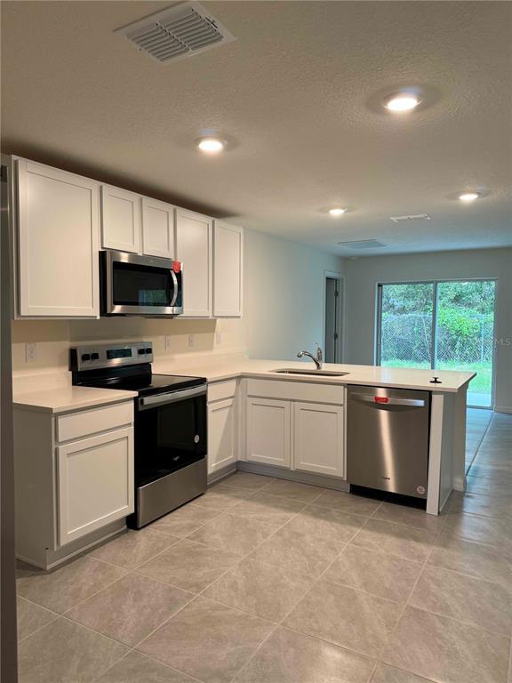 Building Photo - 3961 SW 151st St