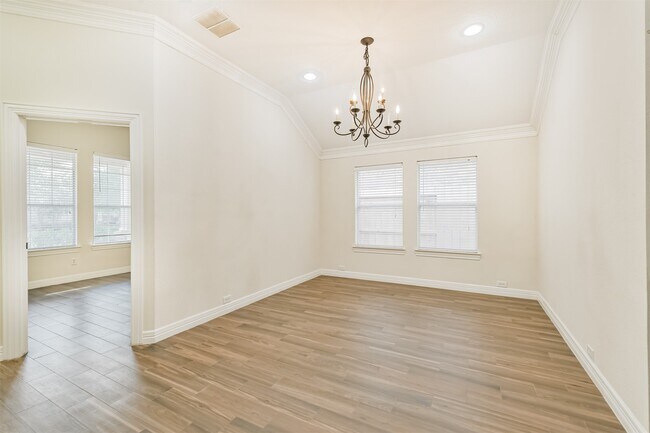 Building Photo - 13731 Cypresswood Crossing Blvd