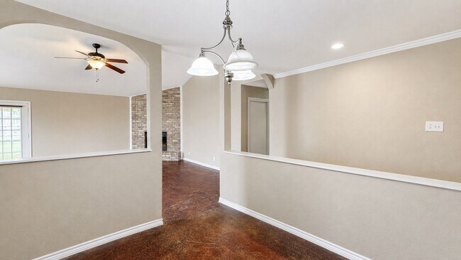 Building Photo - Spacious 3-bedroom, 2-bath rental offering 1,580 square feet in Schertz!