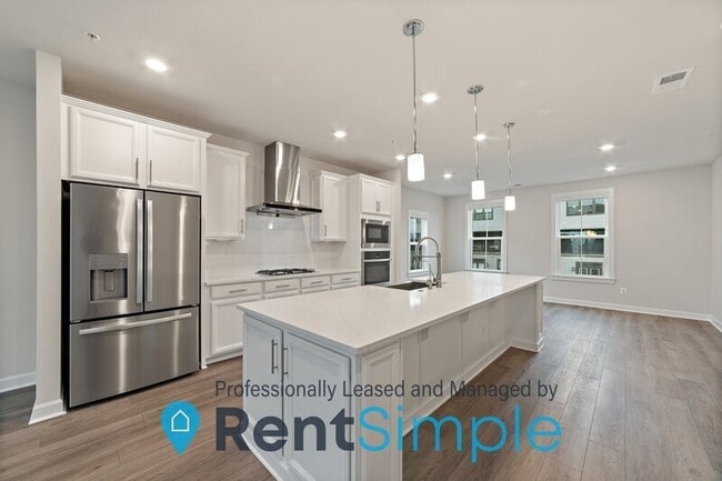 Building Photo - 12883 Sunrise Ridge Aly