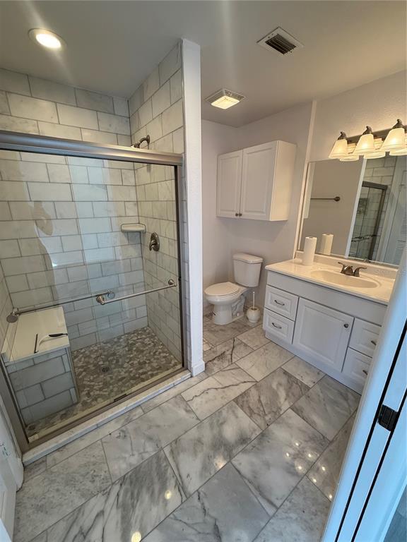 Building Photo - 4212 Fairway Cir