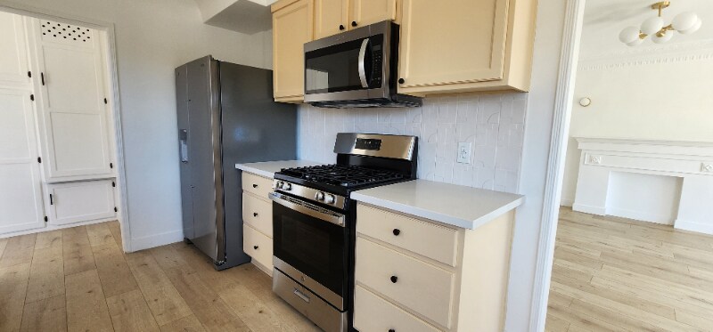 Building Photo - 1735 W 108th St