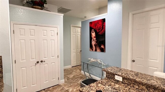 Building Photo - 2847 Oconnell Dr