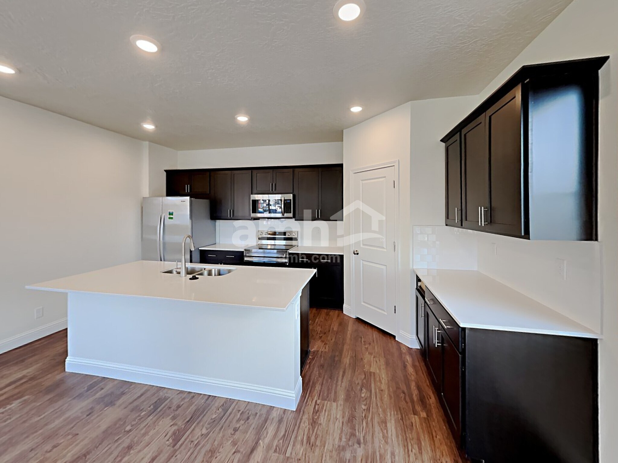 Building Photo - 7413 S Copper Rim Dr
