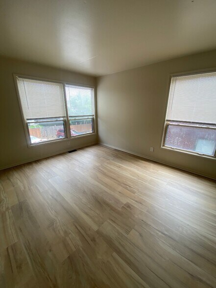 Building Photo - 3729G Morganford Rd