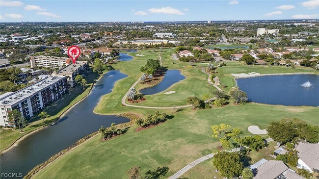 Building Photo - 7430 Lake Breeze Dr