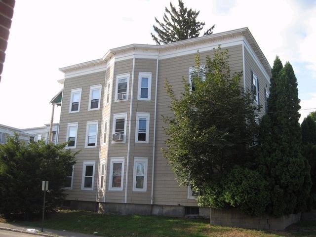 Building Photo - 509 Beech St