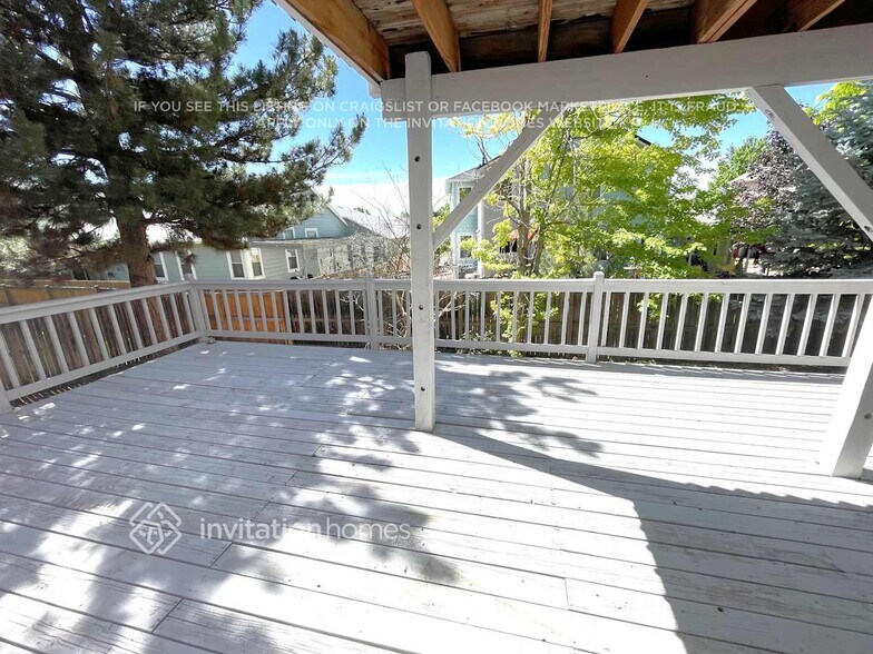 Building Photo - 18254 E Adriatic Pl