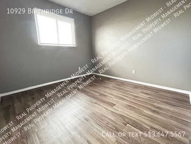 Building Photo - 10929 Birchridge Dr