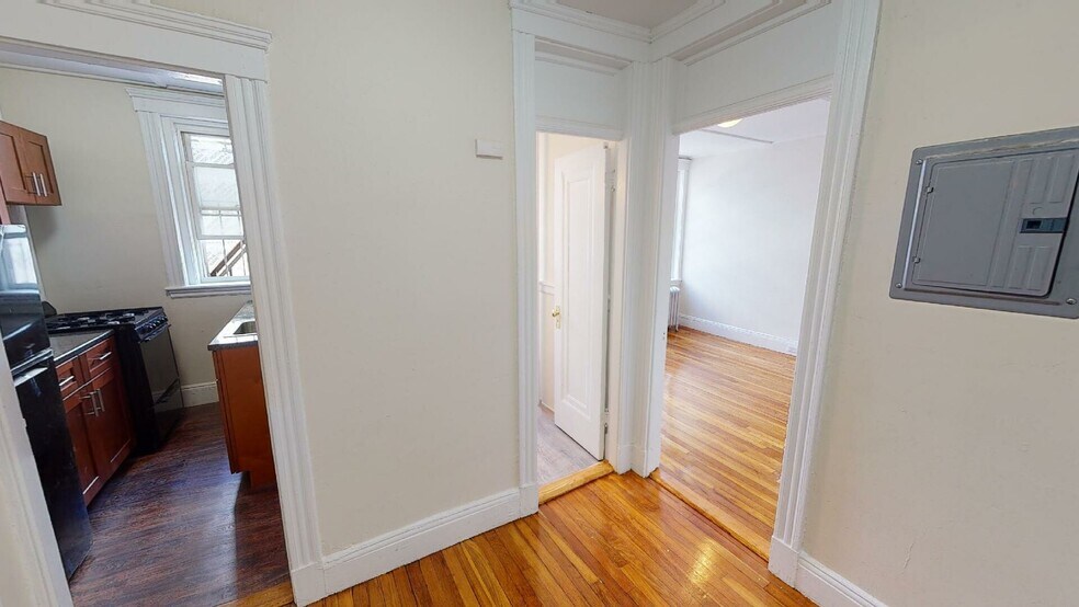 Building Photo - 1191 Boylston St