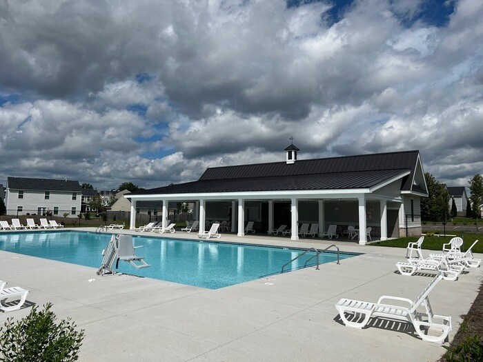 Building Photo - 476 Red Poll Wy