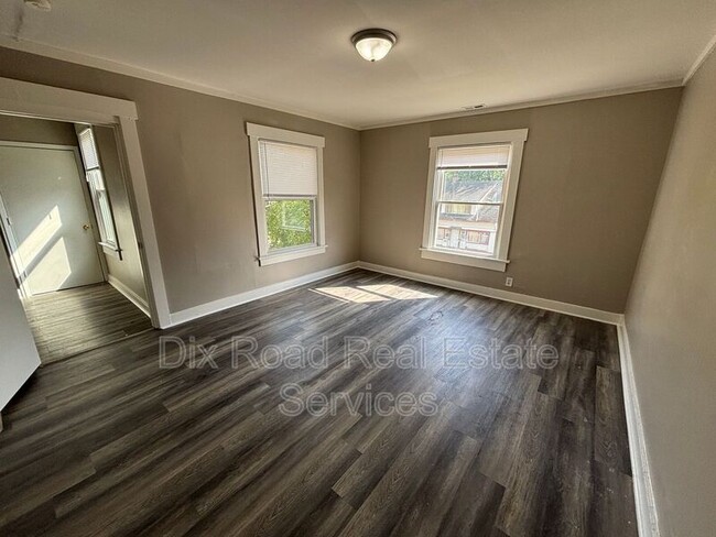 Building Photo - 67-69 W Hudson Ave