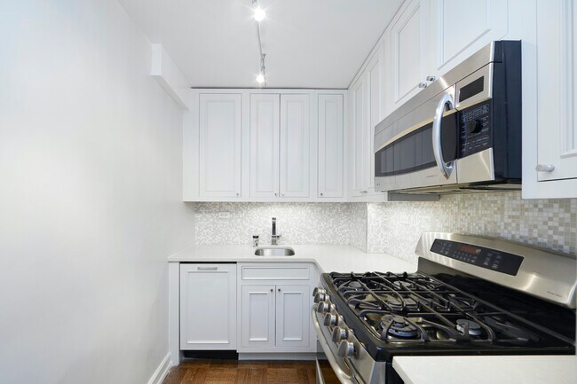 Building Photo - 60 East 12th
