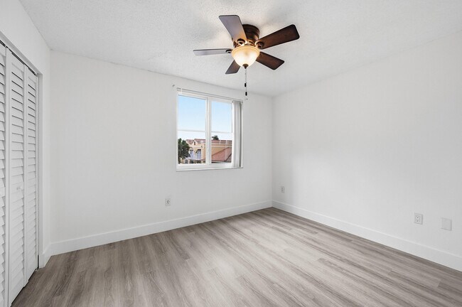 Building Photo - 3832 NW 90th Ave