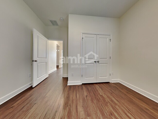 Building Photo - 1177 Walden Pond Dr
