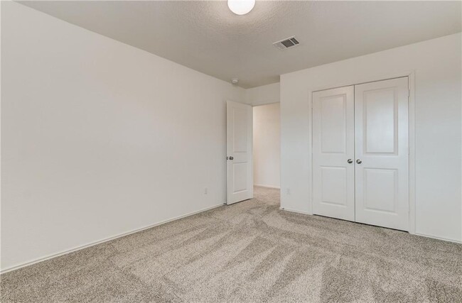 Building Photo - 5829 Bellissima Way
