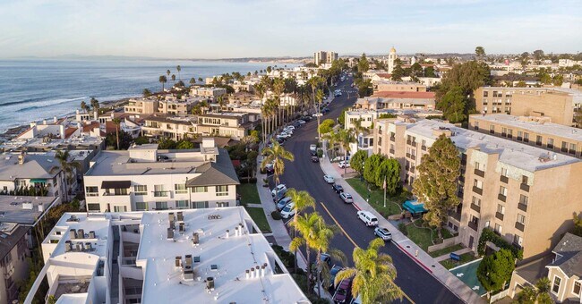 Building Photo - Chateau La Jolla - All Inclusive