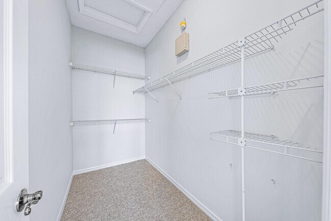 Building Photo - 113 Lighthouse Cir
