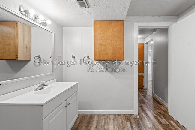 Building Photo - 9717 N Stevens St
