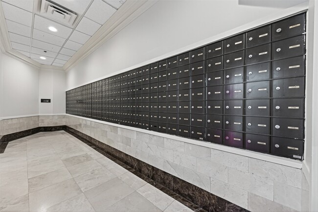 Building Photo - 3525 Sage Rd